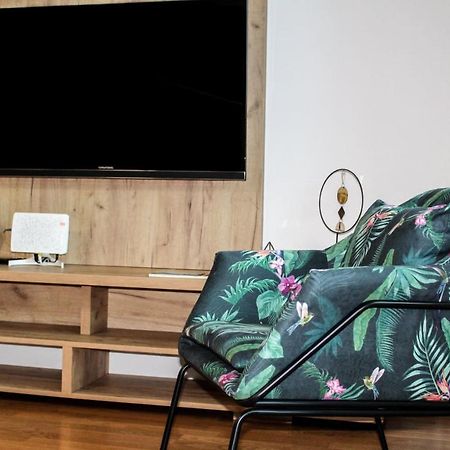 Bright, Modern & Cozy Apartment Tuzla Buitenkant foto